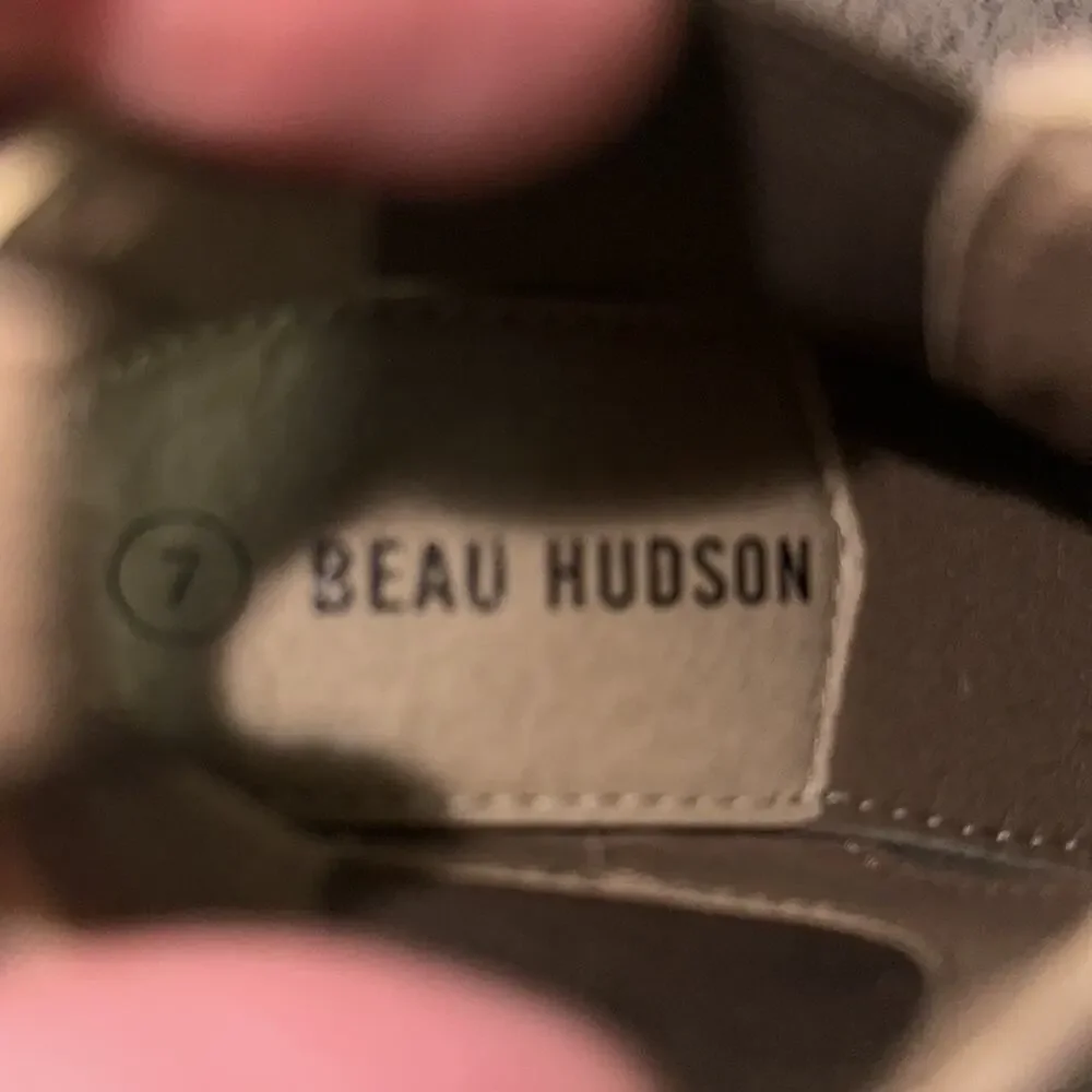 Beau Hudson Booties Size 7